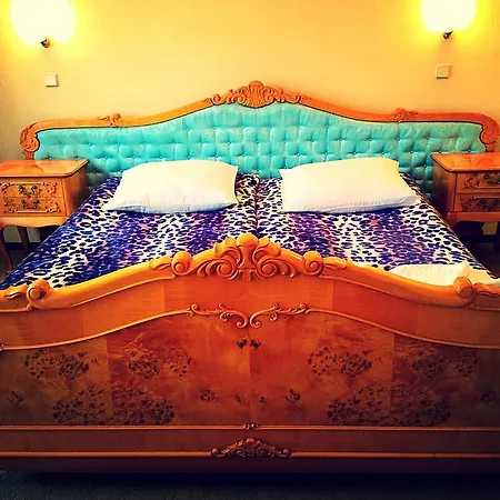 Hotel Complex Druzhba 3*